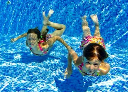 Campsites with swimming pool