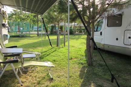 Pineto Beach Village & Camping