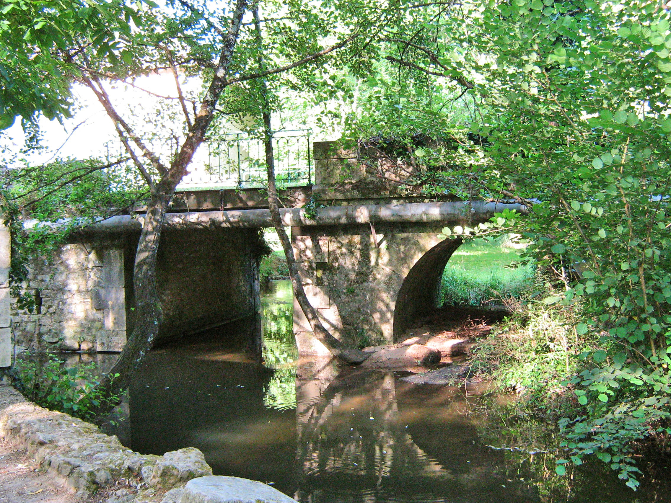 Camping Mun. de L'Allochon Camping Mun. de L'Allochon