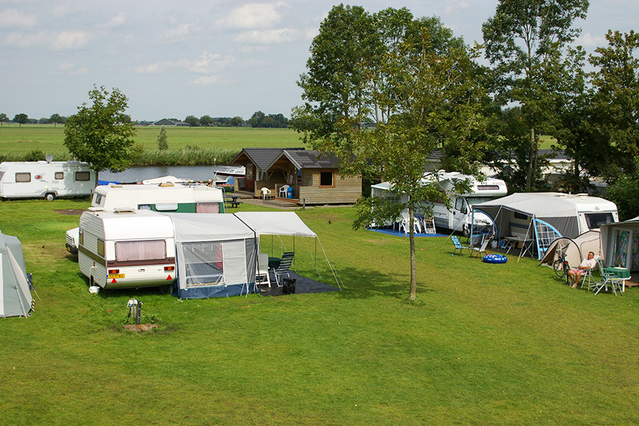 Watersportcamping 'Tussen de Diepen' Watersportcamping 'Tussen de Diepen'