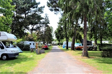 Camping du Menhir