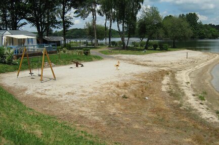 Flower Camping Le Port de Neuvic