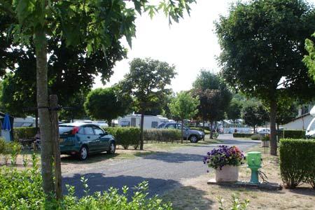 Camping Les Bords de Besbre Camping Les Bords de Besbre