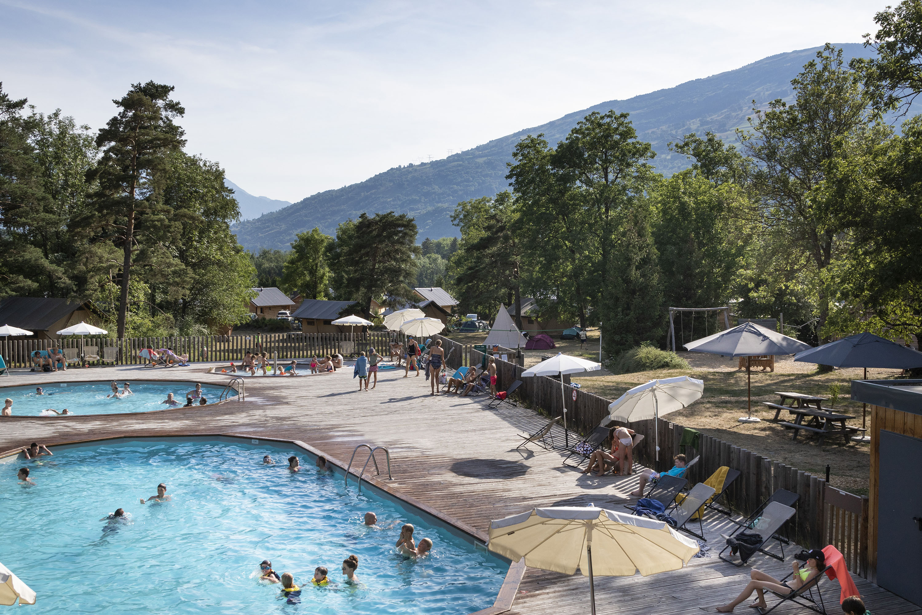 Camping Huttopia Bourg-St-Maurice - Image 1 Camping Huttopia Bourg-St-Maurice - Image 1